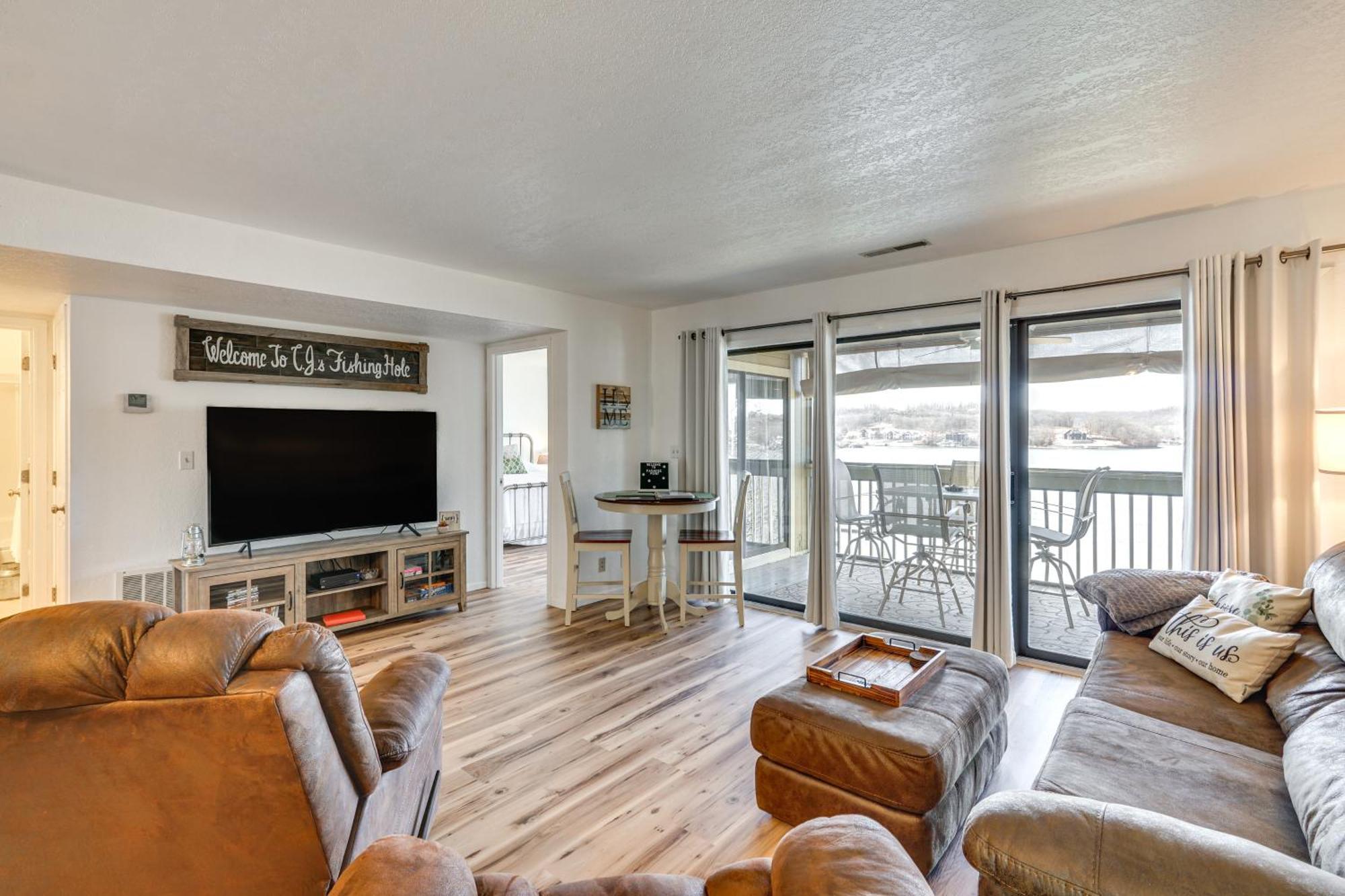 Modern Condo With Screened Balcony And Views! Osage Beach Esterno foto